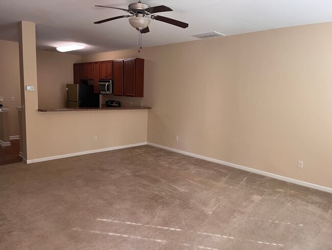 6183 Neuse Wood Dr in Raleigh, NC - Building Photo - Building Photo