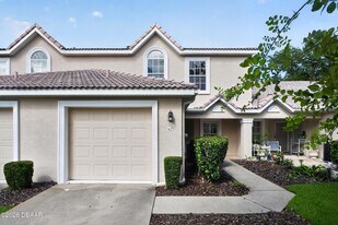 42 Golf Villa Dr in Port Orange, FL - Building Photo