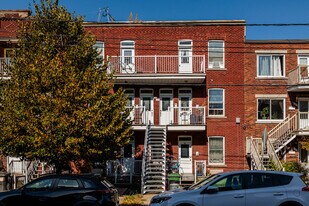 805 Gordon Rue in Verdun, QC - Building Photo
