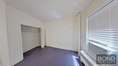 174 Spring St in New York, NY - Building Photo - Building Photo