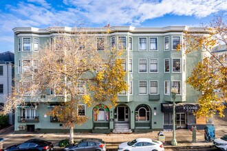 240 Grand in Oakland, CA - Foto de edificio - Building Photo