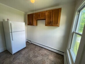 21-23-23 Lyman St in North Adams, MA - Building Photo - Building Photo