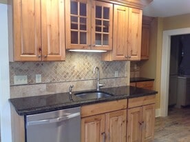 341 Court St in Keene, NH - Building Photo