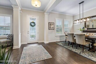 209 Manor Ln in Saint Johns, FL - Building Photo - Building Photo