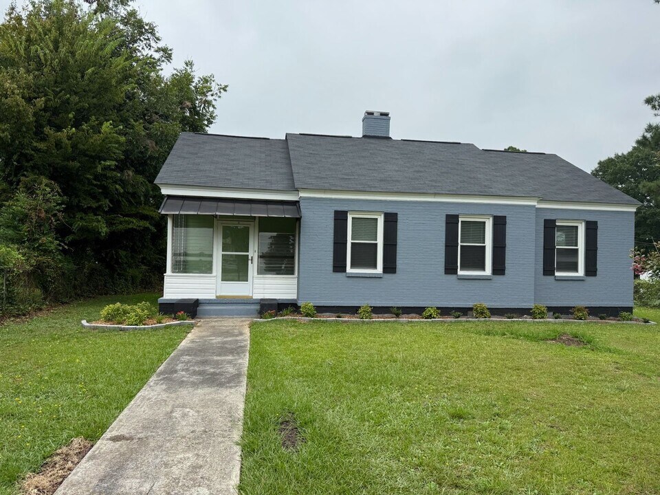 607 Joan St in Columbia, SC - Building Photo