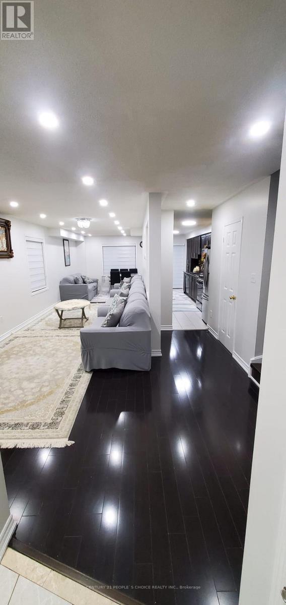 23 Blairwood Ct in Brampton, ON - Building Photo - Building Photo