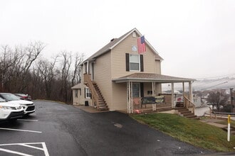 611 Park St in California, PA - Building Photo - Building Photo