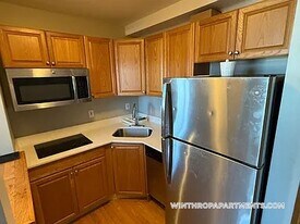 312 Shirley St in Winthrop, MA - Building Photo