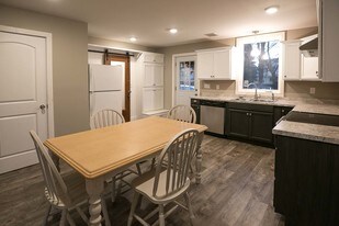 122 Sayre St, Unit A in Horseheads, NY - Building Photo