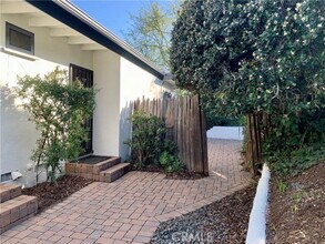 580 Poplar St in Laguna Beach, CA - Building Photo - Building Photo