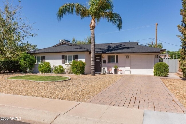 6918 E Avalon Dr in Scottsdale, AZ - Building Photo - Building Photo