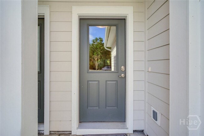 69 Lower Creek Dr in Richmond Hill, GA - Building Photo - Building Photo