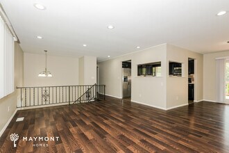 9715 Stagecoach Dr S in Dayton, OH - Building Photo - Building Photo