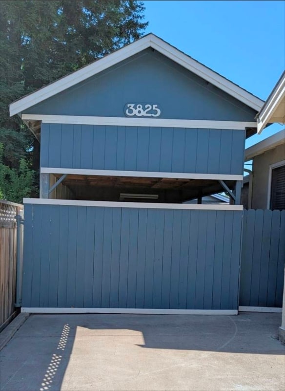 property at 3825 Union St