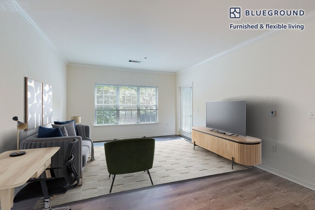 80 N Central Ave in Hempstead, NY - Building Photo - Building Photo