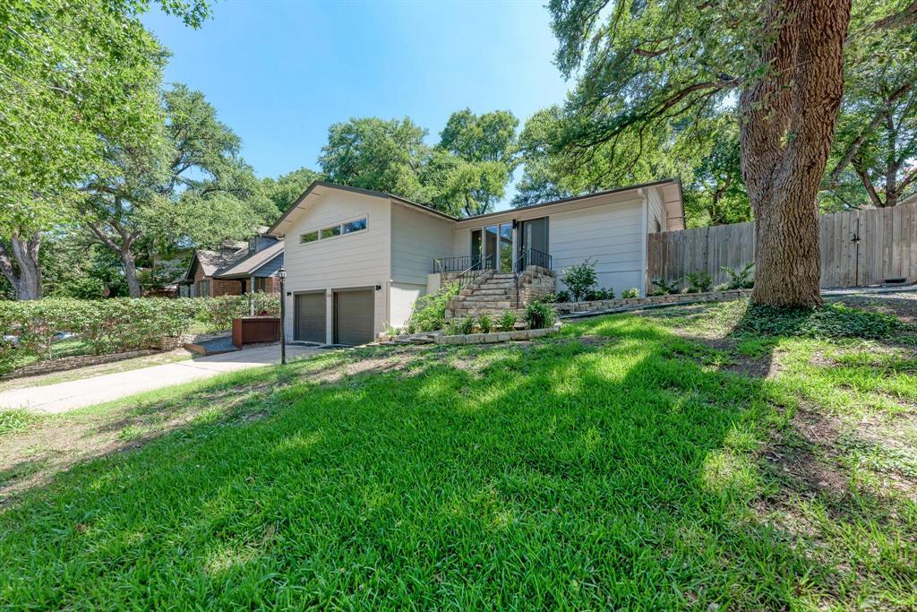1700 Antler Dr in Austin, TX - Building Photo