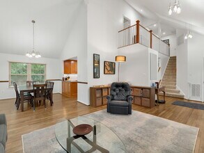3044 Emerald Chase Dr in Herndon, VA - Building Photo - Building Photo