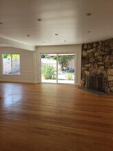16101 Dickens St in Encino, CA - Building Photo - Building Photo