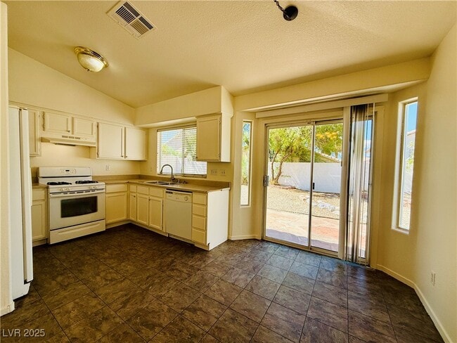 property at 9016 Dolente Ave