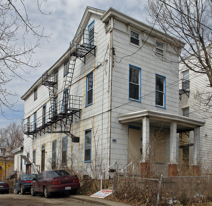 3123 Van Buren Ave in Cincinnati, OH - Building Photo