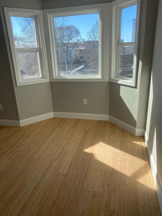 600 Dorchester Ave in Boston, MA - Foto de edificio