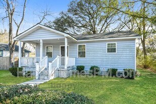 2741 Ranger Dr in North Charleston, SC - Building Photo