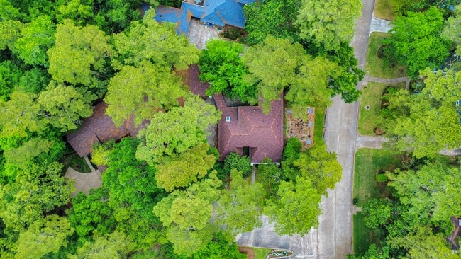 property at 1502 Southern Pines Ct