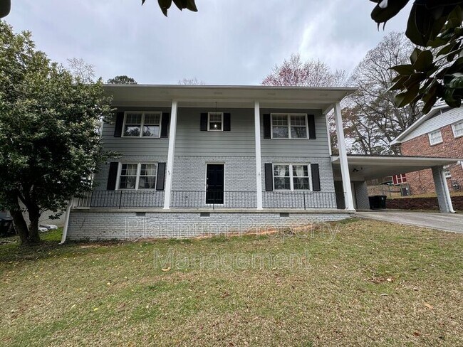 2960 Appling Cir in Atlanta, GA - Foto de edificio - Building Photo