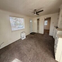 1713 Aspen St in Fort Collins, CO - Foto de edificio - Building Photo