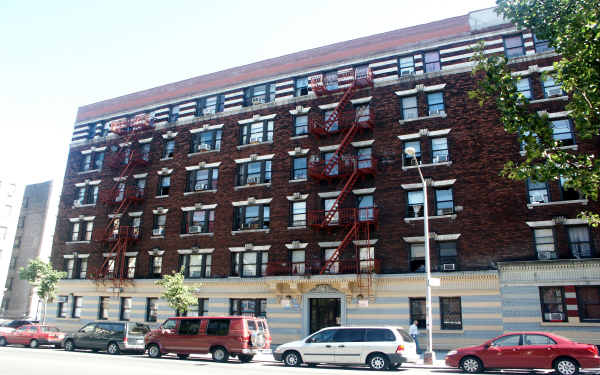 155 Audubon Avenue in New York, NY - Foto de edificio - Building Photo