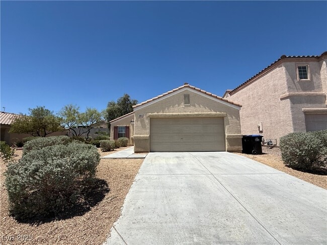 property at 5921 Forest Creek Rd