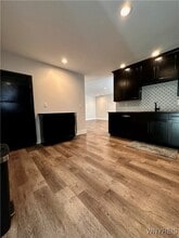 387 Forest Ave in Buffalo, NY - Building Photo - Building Photo