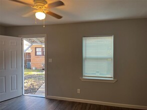 4406 Pease St-Unit -2 in Houston, TX - Building Photo - Building Photo