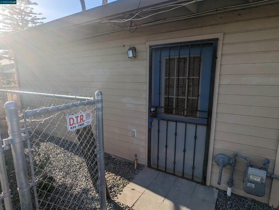 1301 W 9th St-Unit -A in Antioch, CA - Building Photo