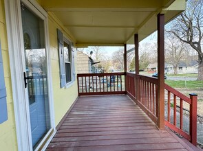 111 W 77th Terrace in Kansas City, MO - Building Photo - Building Photo