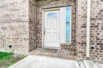 532 N 6th St in La Porte, TX - Building Photo - Building Photo