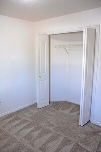 1411 S 1020 W photo'