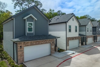 Villas at Birnham Woods in Spring, TX - Building Photo - Building Photo