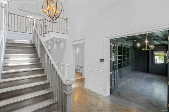 property at 2520 La Condesa Dr