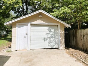 2142 S Waco Ave in Wichita, KS - Building Photo - Building Photo