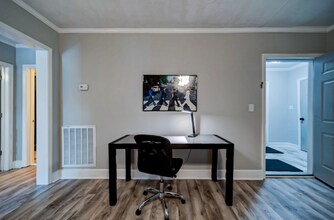 401 Kingwood Dr in Murfreesboro, TN - Foto de edificio - Building Photo