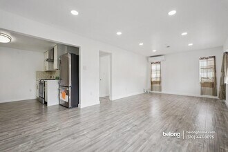 5209 Cronus St in Los Angeles, CA - Foto de edificio - Building Photo