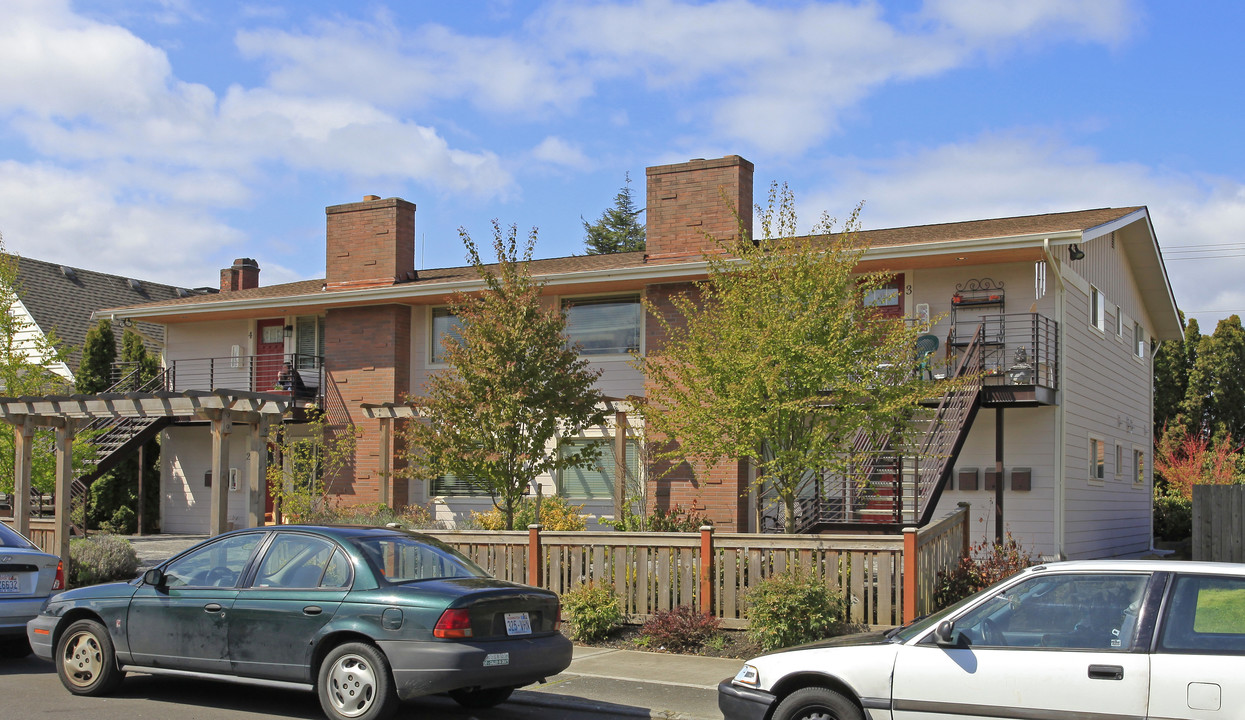 2014 Hoyt Ave in Everett, WA - Foto de edificio