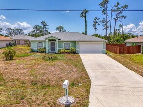 2759 Starview Ave in North Port, FL - Building Photo - Building Photo
