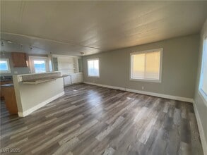 4331 W Victoria St in Pahrump, NV - Building Photo - Building Photo