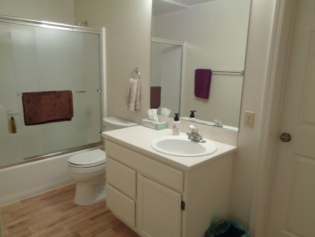 602 W Holmberg Ln in Spokane, WA - Building Photo - Building Photo