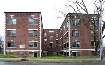 Rosaline Apartments in Akron, OH - Building Photo - Building Photo