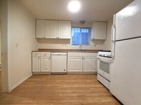 1908 Lead Ave SE in Albuquerque, NM - Building Photo