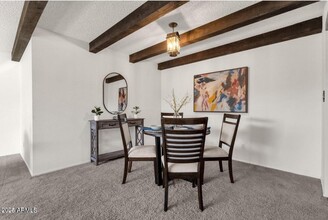 14015 N Hampstead Dr in Fountain Hills, AZ - Foto de edificio - Building Photo