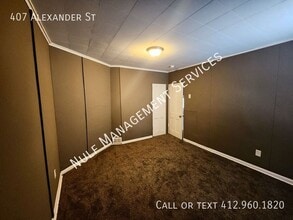 407 Alexander St in Mckees Rocks, PA - Building Photo - Building Photo